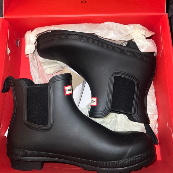 Shoes - Women’s Hunter Boots size 11
